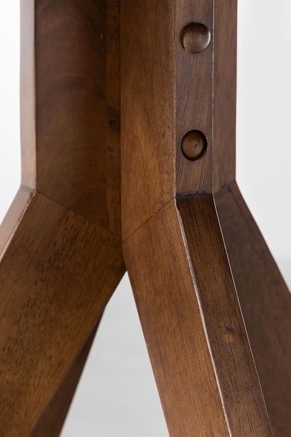 SKLUM Sekiz Round Dining Table